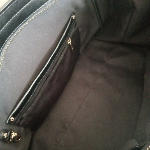 🖤⭐👜 Danier Leather | Black & Gold Tote Bag 👜⭐🖤 - Picture 9 of 12